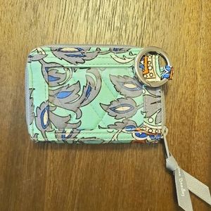 NWOT Aqua Paisley Vera Bradley Coin ID Zip Purse Wallet